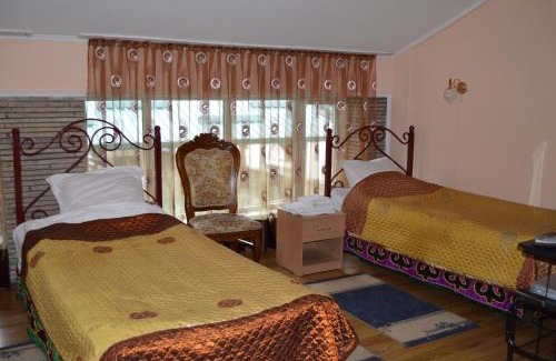 Osh Hotel | Eco House