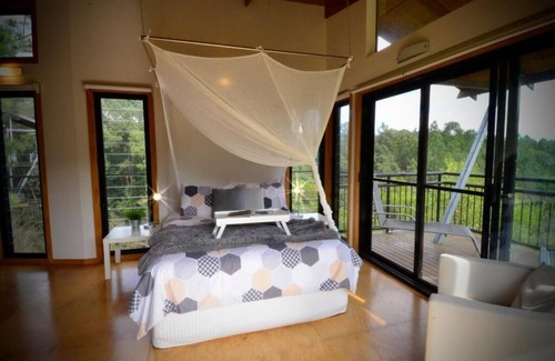 Smiths Creek Cabin | Ecoasis Wellness Sanctuary