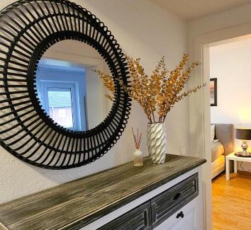 Meppen Apartment | EcoCube 142 - Balkon, 3Zimmer, Schlafsofa, Waschmaschine, Backofen, 6Pers