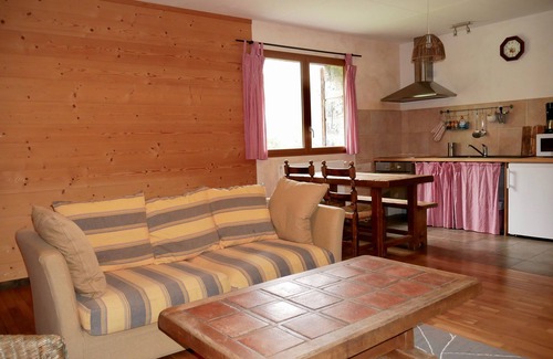 Valdeblore Apartment | Ecogite Mercantour: a nature cottage in Valdeblore