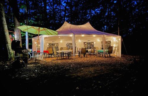Monmouth House | EcoIsland Events, Weddings, Families, Retreats