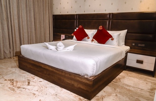 Rampur Hat Hotel | Econest Hotel
