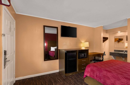 Cornersville Hotel | Econo Lodge Cornersville