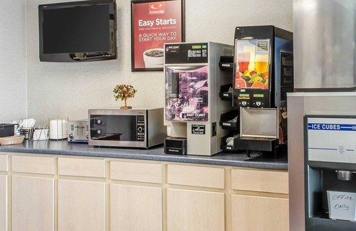 Frackville Hotel | Econo Lodge Frackville