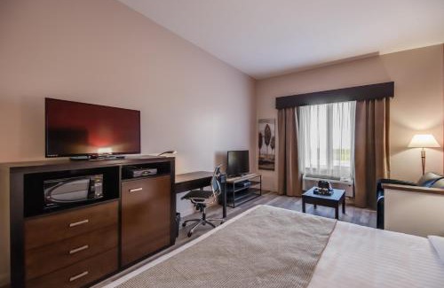 Saint-Apollinaire Hotel | Econo Lodge Inn & Suites