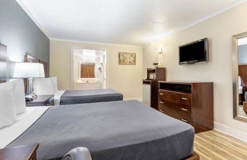 Conway Hotel | Econo-Lodge of Conway