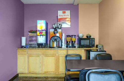 Decatur Hotel | Econo Lodge