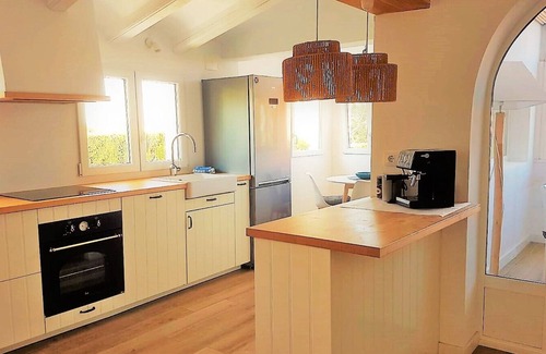 Pedreguer House | Economical solar house in La Sella with sea view, air conditioning, gas heating.