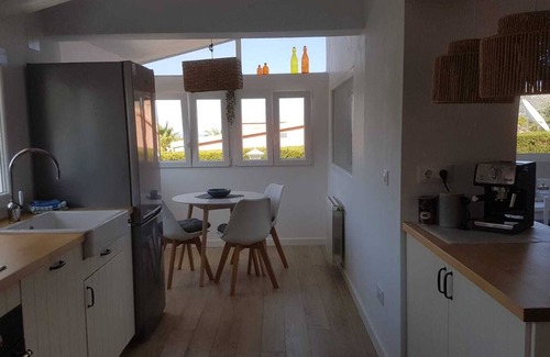 Pedreguer House | Economical solar house in La Sella with sea view, air conditioning, gas heating.