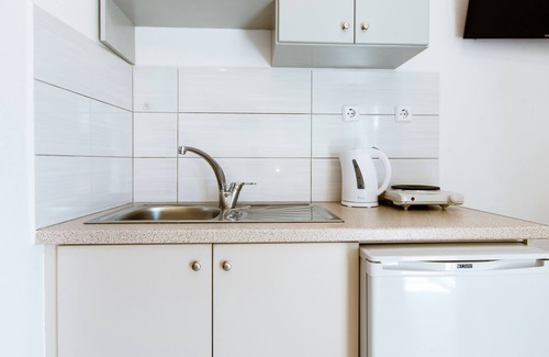 Kalyves Apartment | Economy apartment with swimming pool
