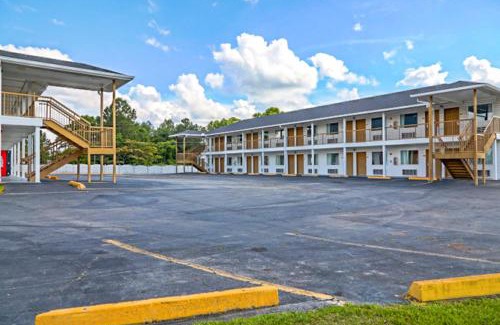 Ashburn Hotel | Economy Inn By OYO Ashburn