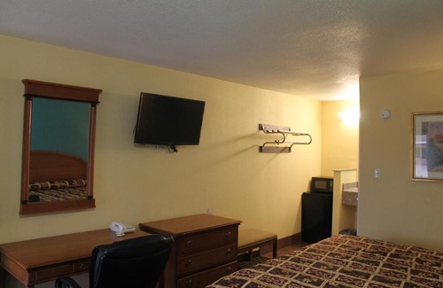 Pauls Valley Hotel | Economy Inn Express