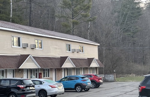Alfred Station Hotel | Economy Inn