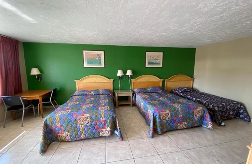 Arcadia Hotel | Economy Inn