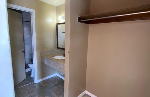 Arcadia Hotel | Economy Inn