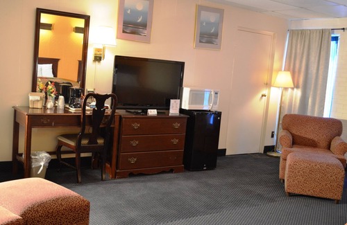 Bluefield Hotel | Economy Inn