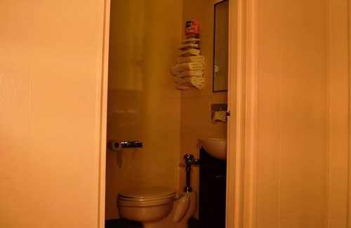 Bluefield Hotel | Economy Inn