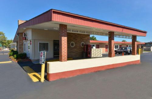 East Hartford Hotel | Economy Inn