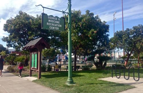 Marina District Hotel | Economy Inn