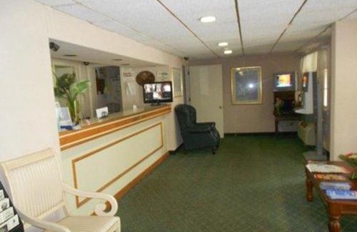 West Belmar Hotel | Economy Inn