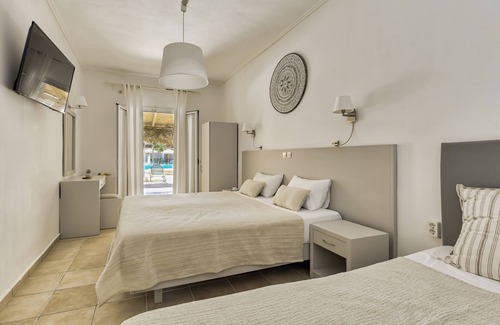 Agia Marina Hotel | Ecoresort Zefyros