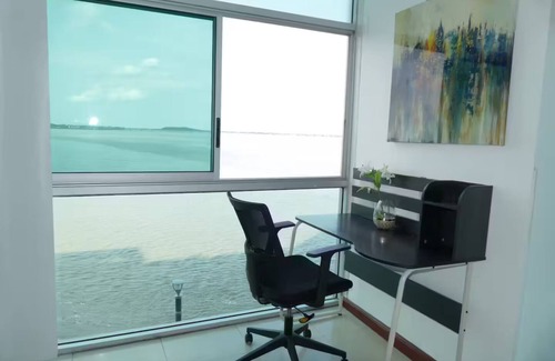 Simon Bolivar Apartment | Ecuabook Puerto Santa Ana Departamento Familiar 207