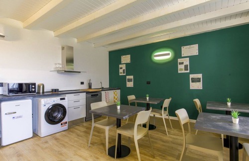 Belluno Apartment | Edelweiss - Room in nature with private bathroom