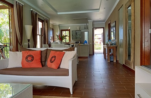 Eden Island Apartment | Eden Island Penthouse-with Golf Cart, Wify, Sat TV&Pool