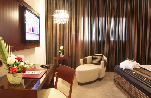 Es Senia Hotel | Eden Phoenix