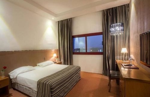 Es Senia Hotel | Eden Phoenix