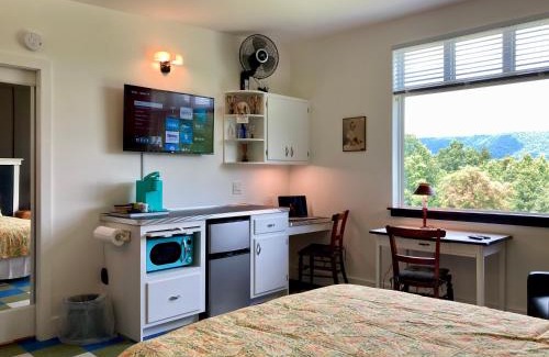 New River House | Eden's Echoes Country Retreat
