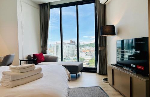 Pattaya Bay Apartment | Edge Central Pattaya By YoYo