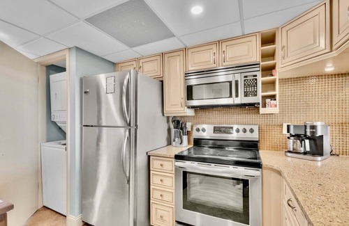 Panama City Beach Apartment | Edgewater Beach Resort 511-3