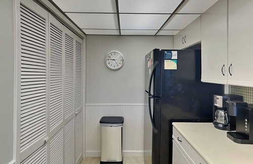 Panama City Beach Condo | Edgewater Villa #901 | Lake View