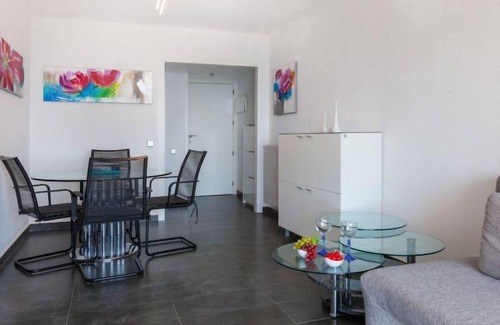Miami Platja Apartment | Edificio Meridiano by Interhome