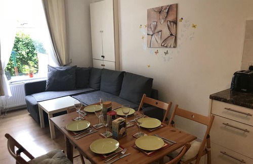 Tollcross Apartment | Edinburgh 3 bedrooms Central Apartment