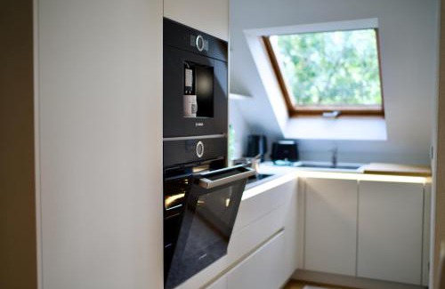Zwickau Apartment | EDLER WOHNRAUM Noble Stadtoase mit Boxspringbett, Kaffeevollautomat & Parkplatz
