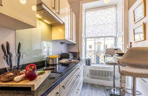 Bath Apartment | Edward Street Apartment | Glamorous and handsome Georgian indulgence