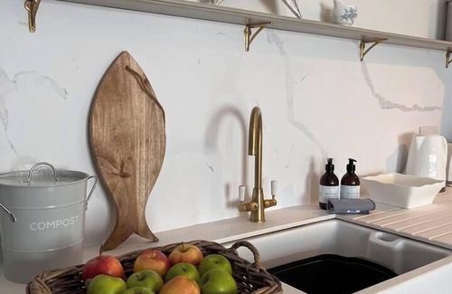 New Quay House | Efail Fach - stunning, newly renovated beach house