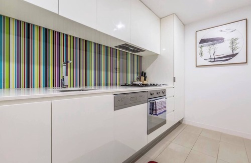 Prahran Apartment | Effortless Local Living on Greville Street