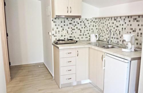 Paralia Pantaleimonos Apartment | Efrosini Hotel Apartments & Studios