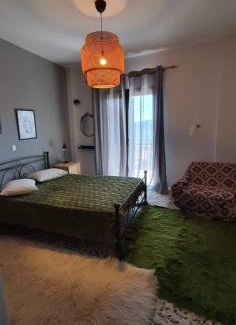Synikia Mesi Trikalon Apartment | Efthymia's House - Τζάκι & Parking