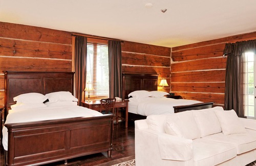 Fenelon Falls Hotel | Eganridge Resort, Golf Club & Spa