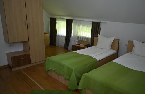 Uzlina Hotel | Egreta By Hoxton