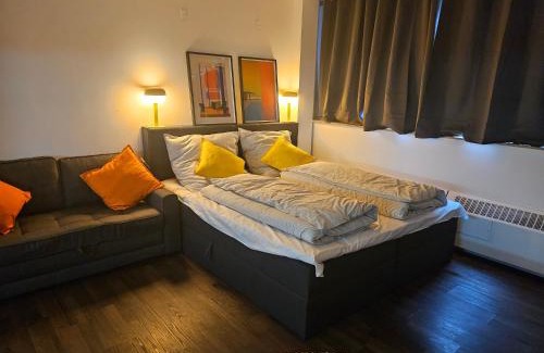 Neuehrenfeld Apartment | Ehrenfeld - Bright 32m2 Flat