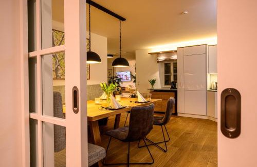 Eichberg-Trautenburg House | eichberg living