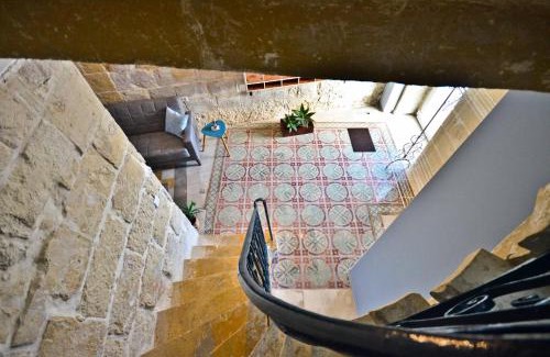 Birgu House | Eight Point Living BR6