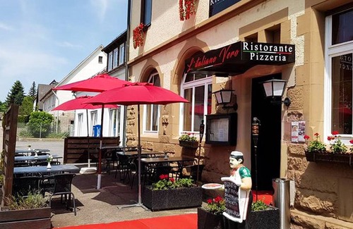 Bad Liebenzell Apartment | Einzelzimmer 13 qm mit Etagendusche