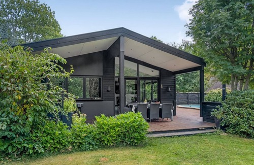 Hou House | "Ejnarine" - 1.5km from the sea by Interhome