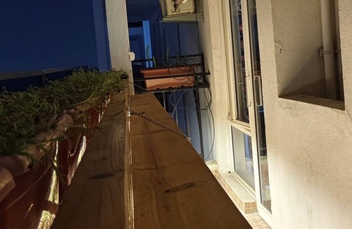 Mohangarh Apartment | Ekana stadium, palassio mall, medanta, lulu mall, airport
